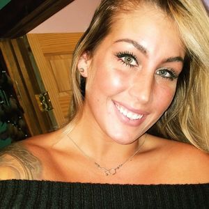 Meet your Posher, Macee